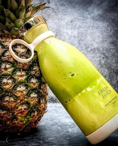 Portable USB-Rechargeable Mini Juicer Blender